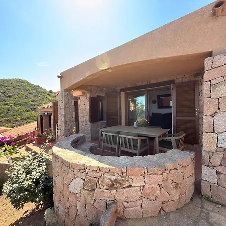 Eleonora Sotto Il Cielo Di Con Piscina E Vista Infinita Casa vacanze Costa Paradiso